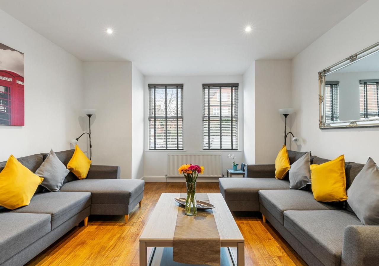 恩菲尔德Two Bed Flat In Bush Hill Park公寓 外观 照片