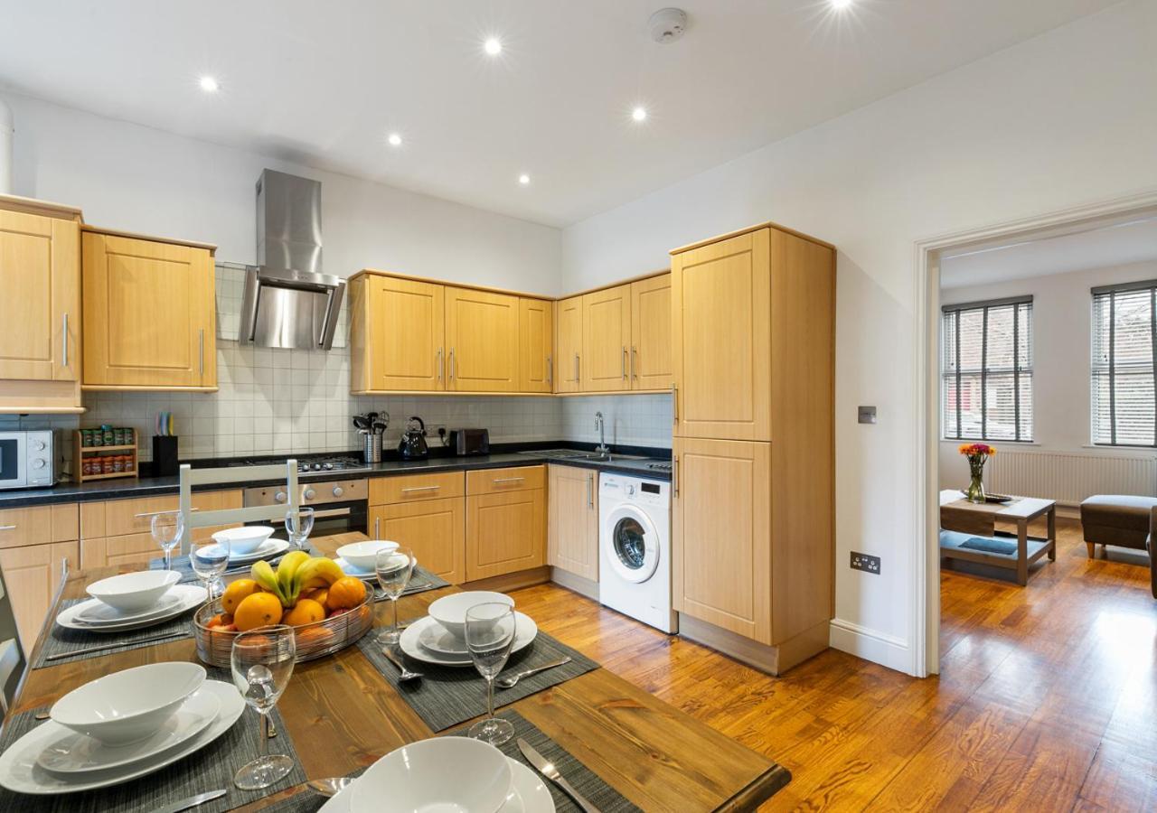 恩菲尔德Two Bed Flat In Bush Hill Park公寓 外观 照片