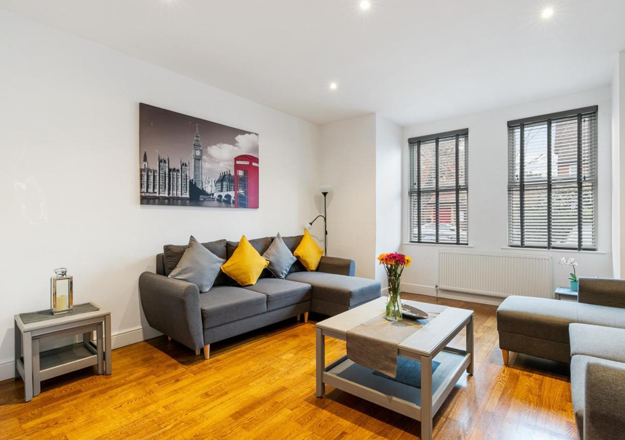 恩菲尔德Two Bed Flat In Bush Hill Park公寓 外观 照片